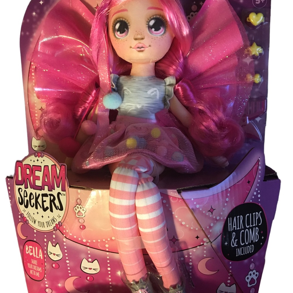 Dream Seekers Bella Doll with Hair Clips & Comb
